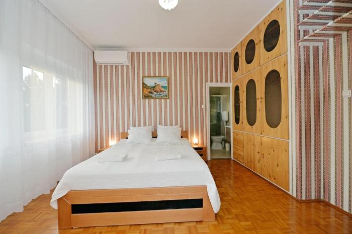 Blackbird Apartment Balatonfured Room photo