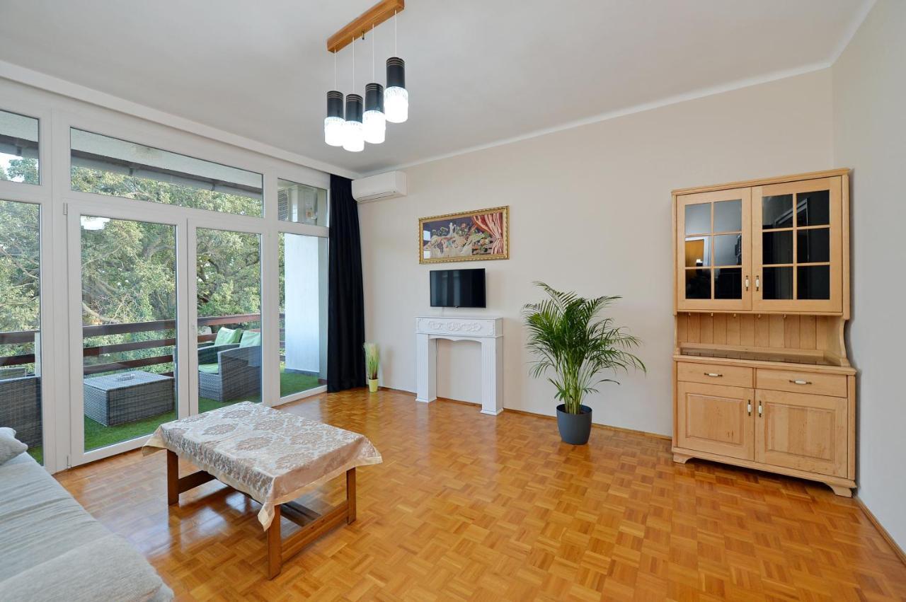 Blackbird Apartment Balatonfured Exterior photo