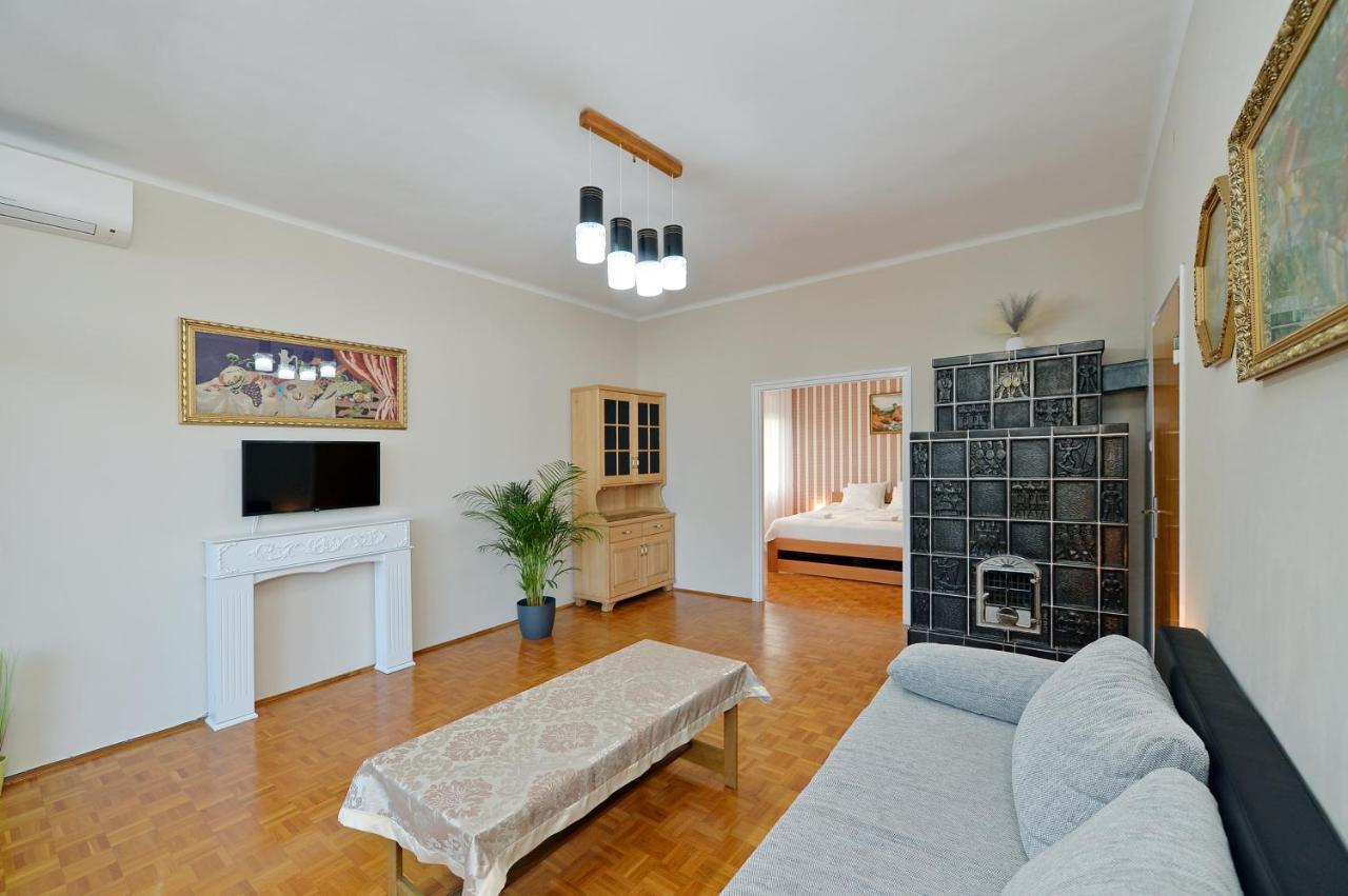 Blackbird Apartment Balatonfured Exterior photo